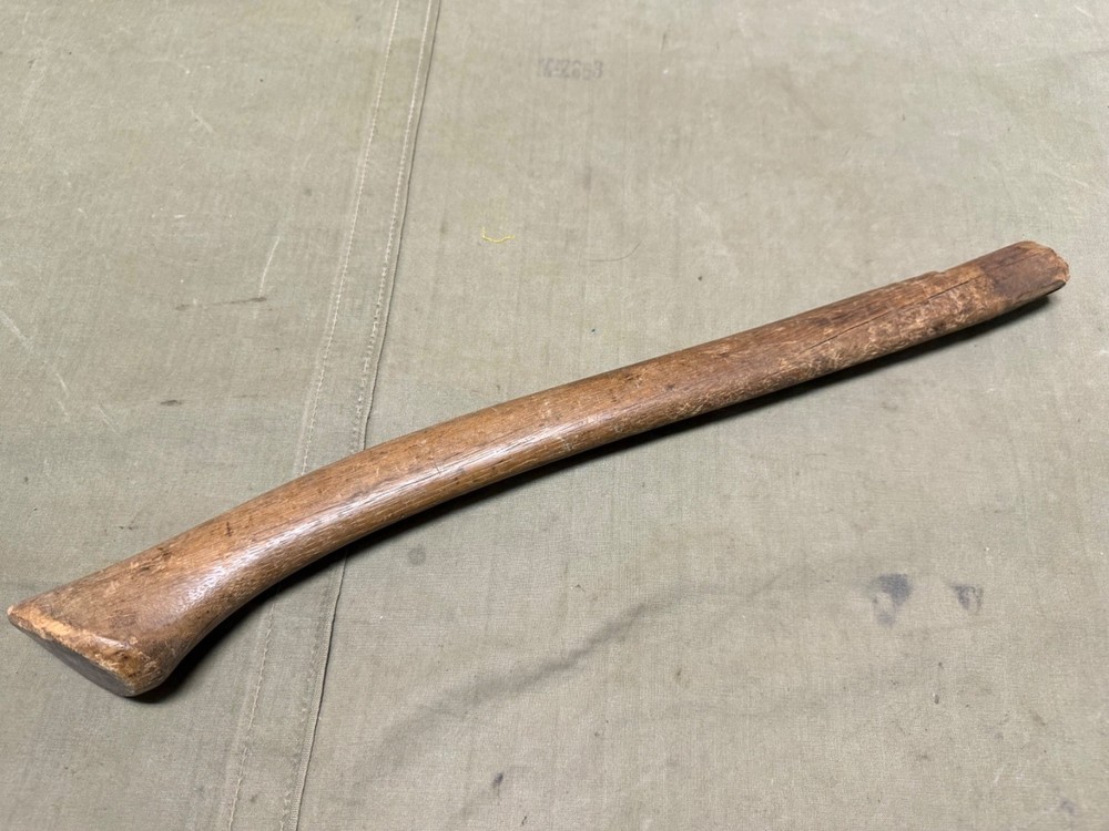 ORIGINAL WWII US ARMY M1942 FIELD AXE HATCHET WOODEN HANDLE REPLACEMENT