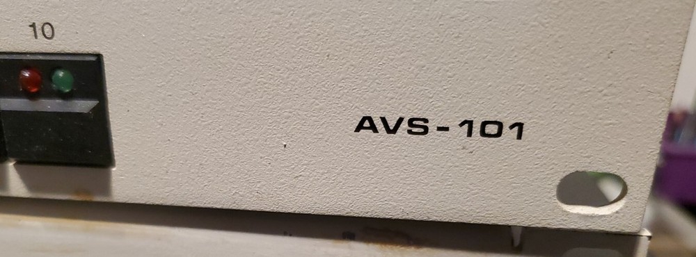 Utah Scientific AVS-101 ANALOG VIDEO ROUTER