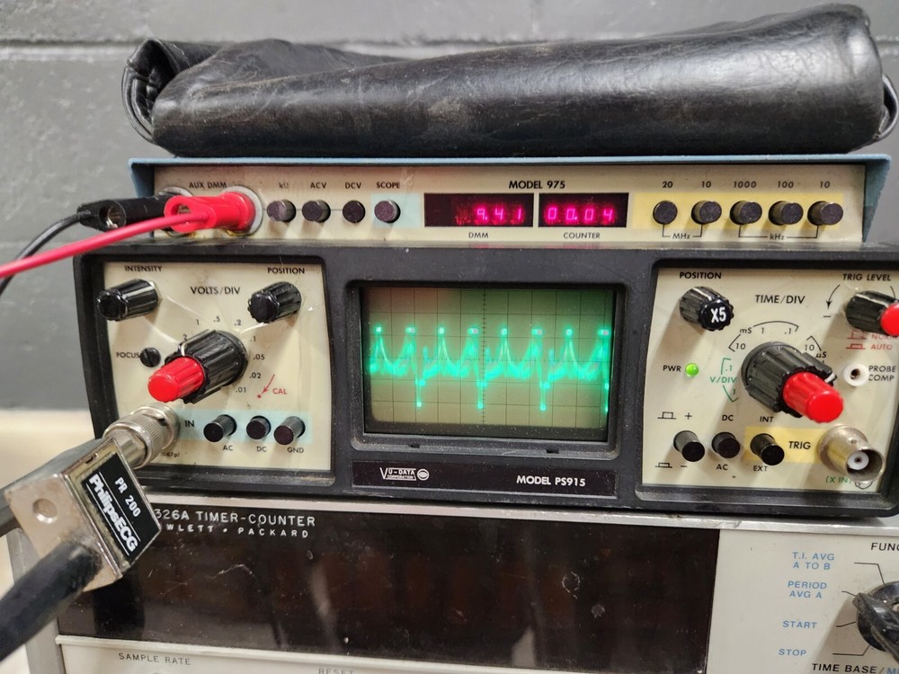 VU-DATA Corp OSCILLOSCOPE Model PS915/975 Mini Scope DMM Combo! With Tech Manual