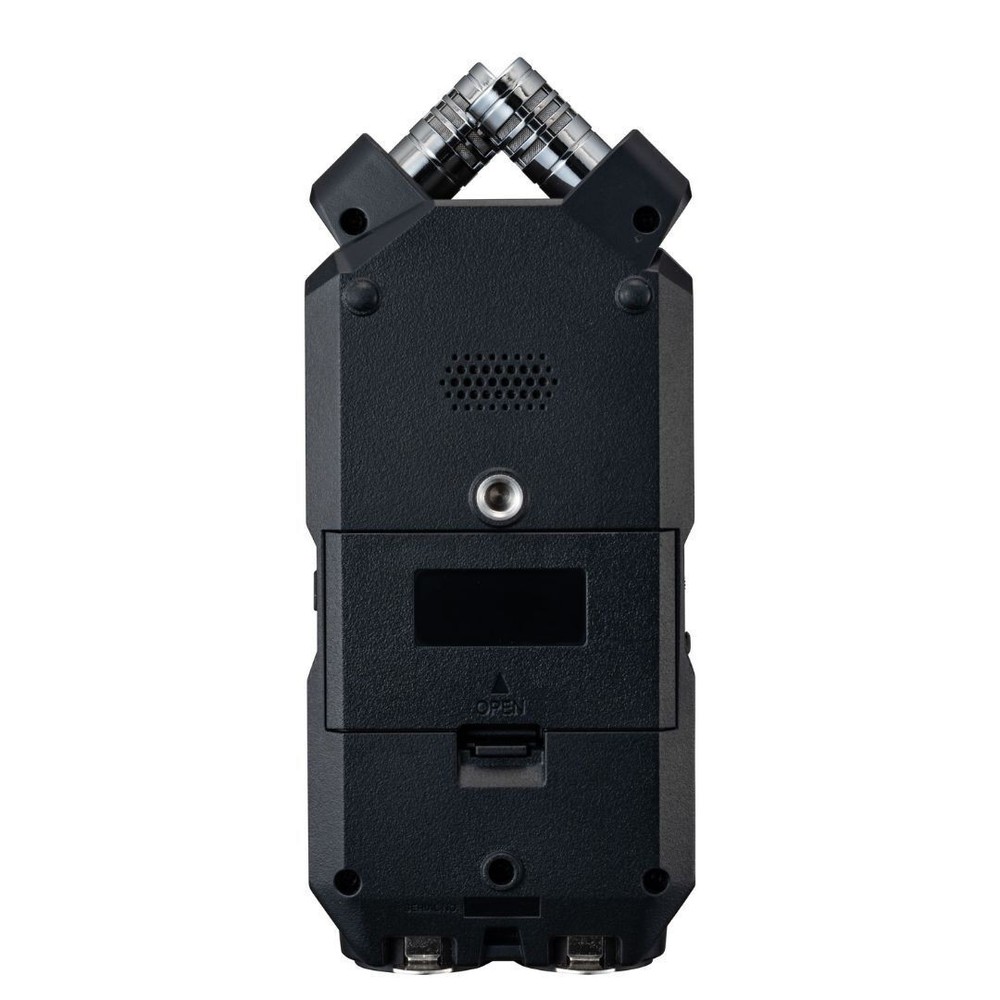 Zoom H4essential 32-Bit Float 4-Track Recorder with Recording and Accessibility