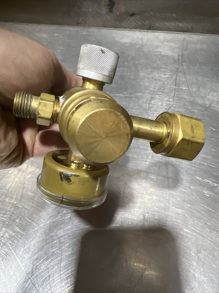 WESTERN ENTERPRISES REF-4-PG Compressed GAS FLOWMETER. CARBON DIOXIDE 0-70 Used