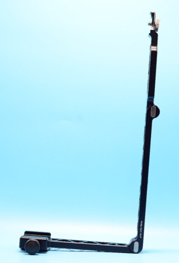 Really Right Stuff RRS WPF-1 Flash Bracket  Exc++++