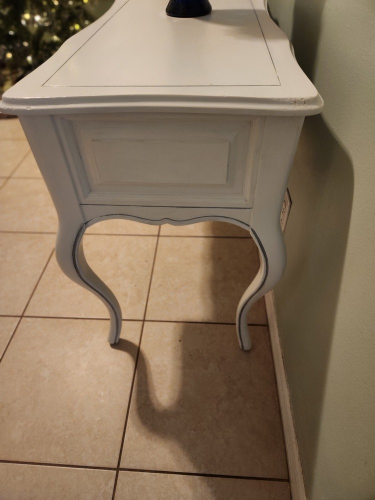 Vintage Desk/vanity