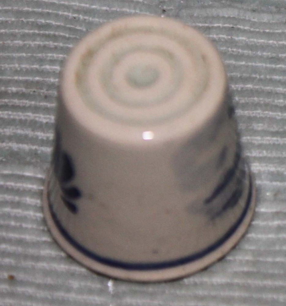 Windmill Blue & White Holland Ceramic Thimble Fast Shipping