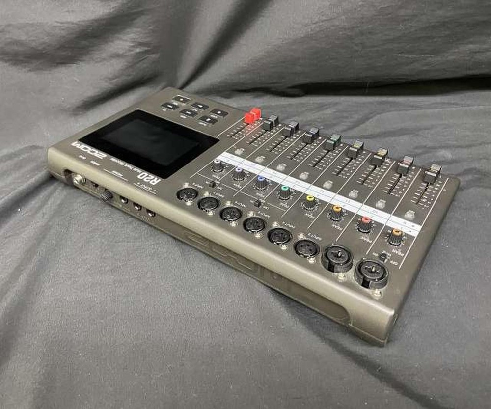 Zoom R20 Multi-Track Tabletop Recorder USB Audio Interface Tested Used