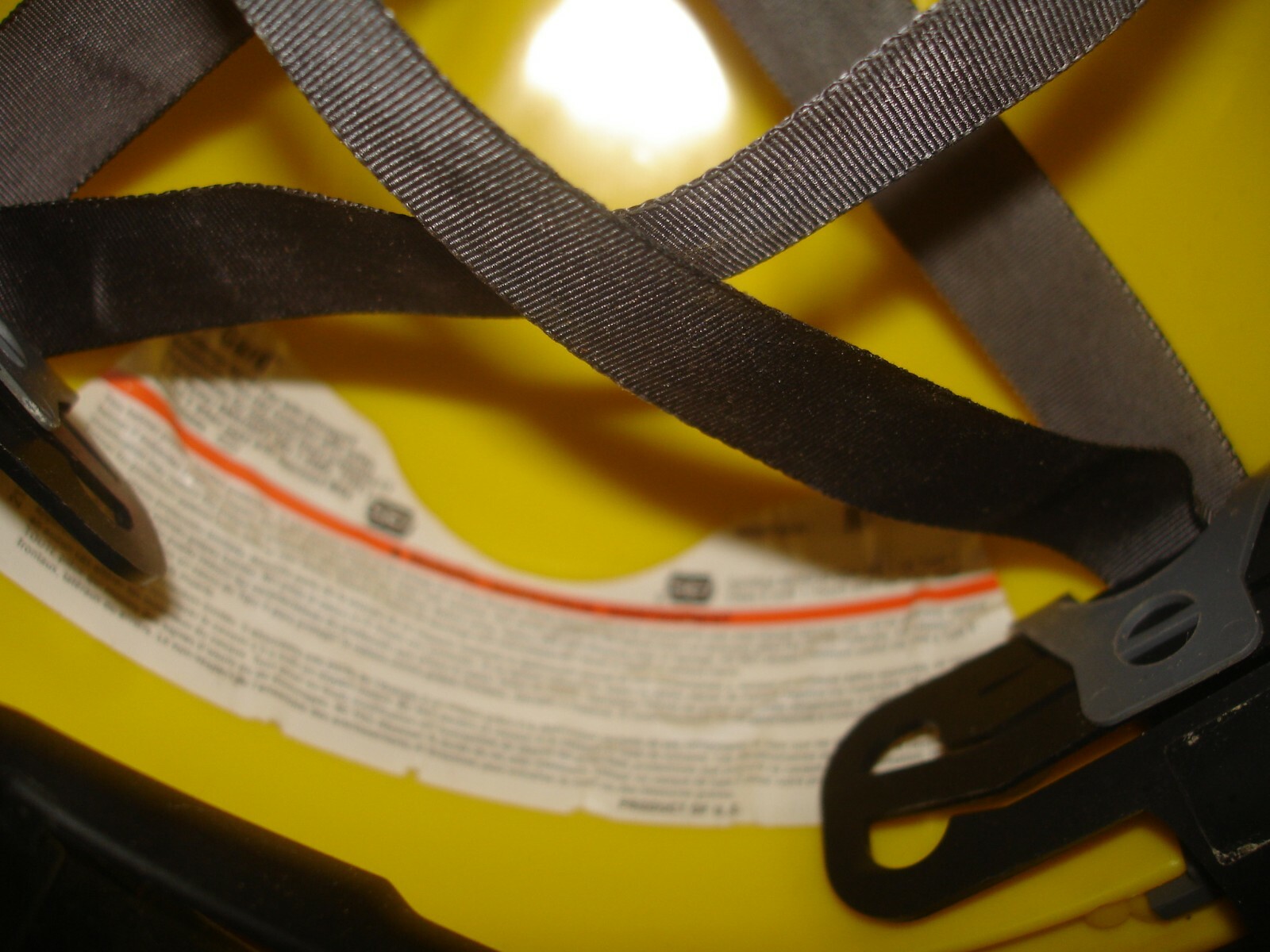 MSA V-gard yellow hard hat Univ. of Minnesota Gophers size medium