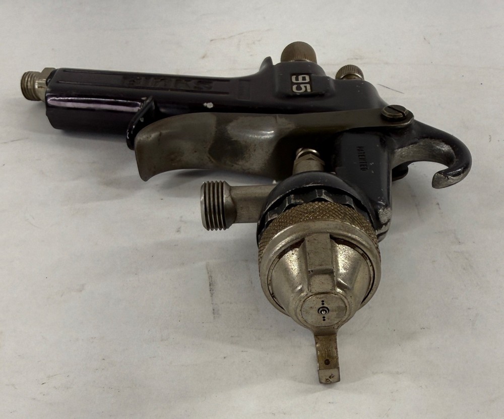 Binks Model 95 Spray Gun (7150)