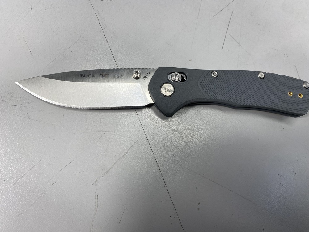 BUCK KNIVES 791 Range Pocket Knife - Gray