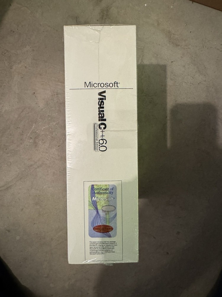 Microsoft Visual C++ 6.0 Professional Edition CD-ROM Retail for Windows 95/98/NT