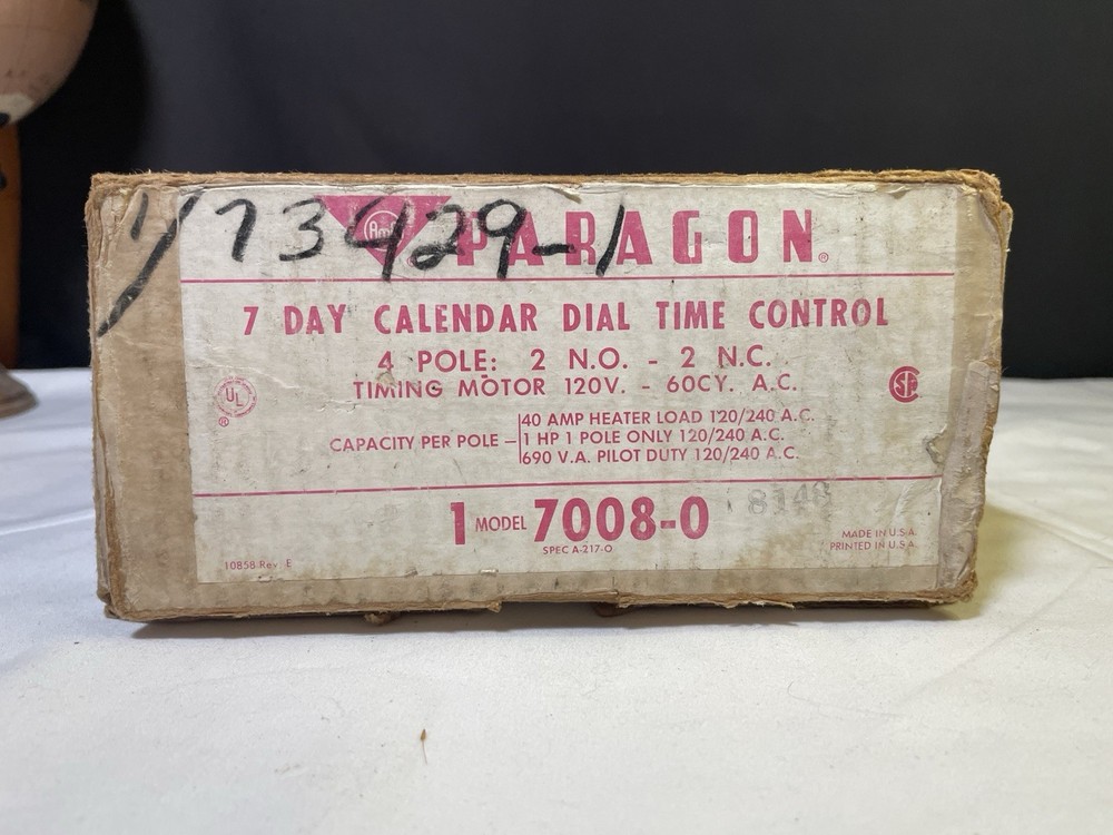 Paragon timer electro mechanical Seven Day Timer Model 7008-00 w/ Box