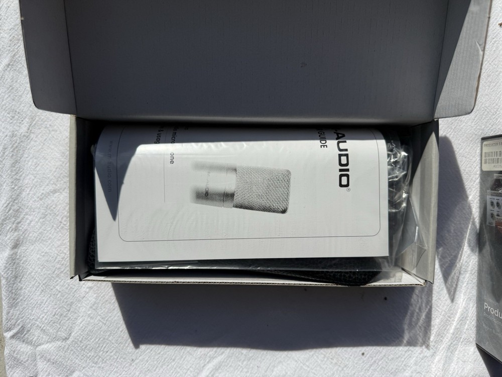 Digidesign Mbox 2 Factory Studio Bundle