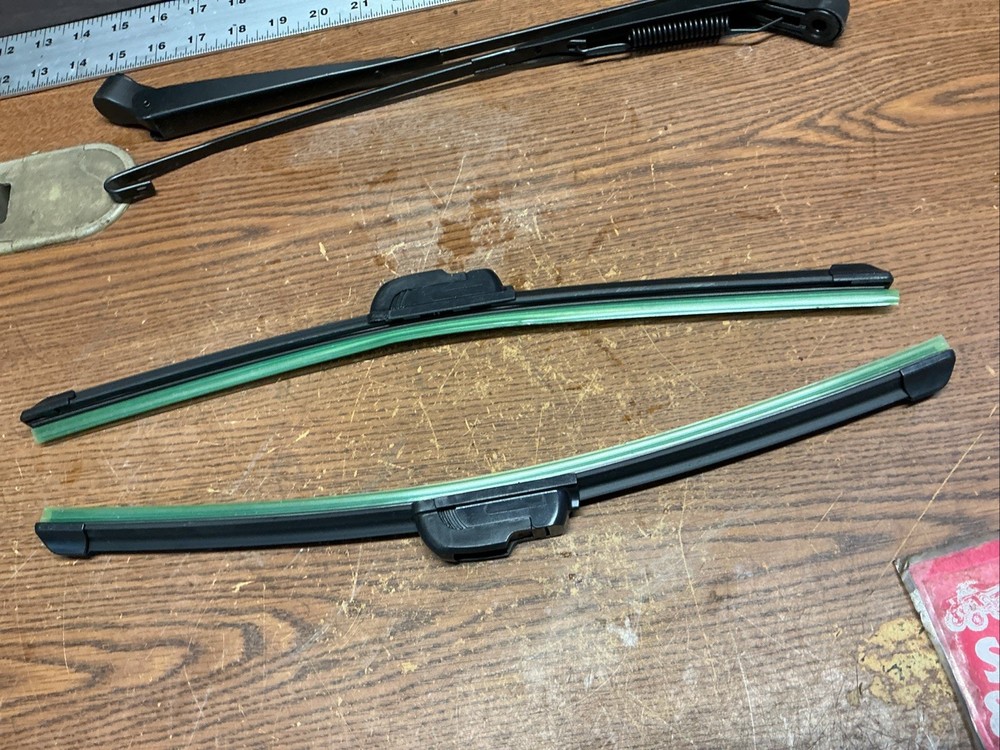 Wipers 15.7” UTV Hand Operated Manual Windshield Wiper Kit Compatible With UTV 3
