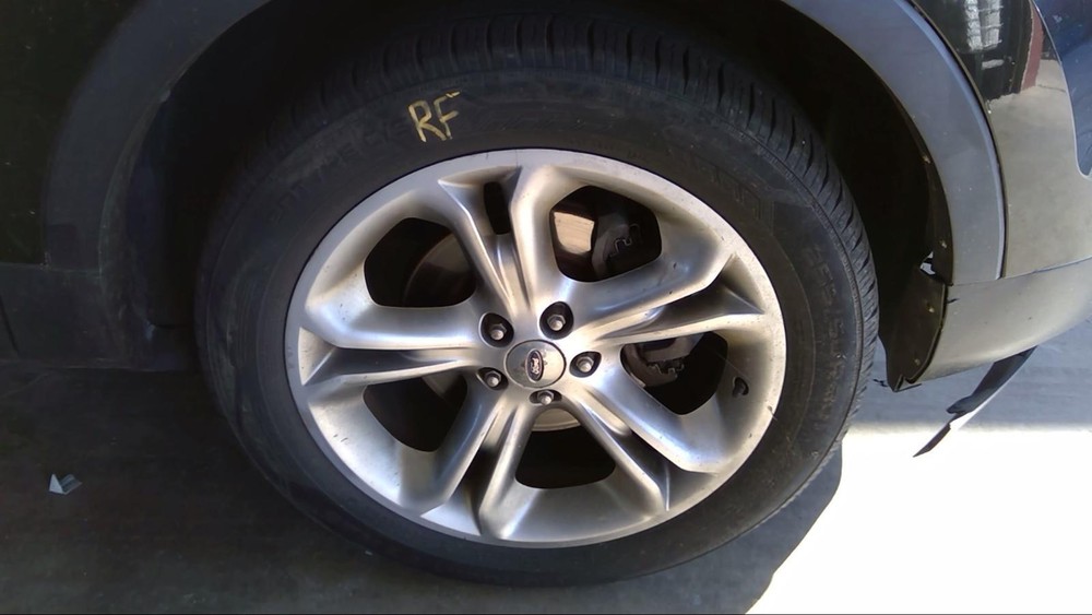 Used Automatic Transmission Shift Lever Assembly fits: 2011 Ford Explorer Grade