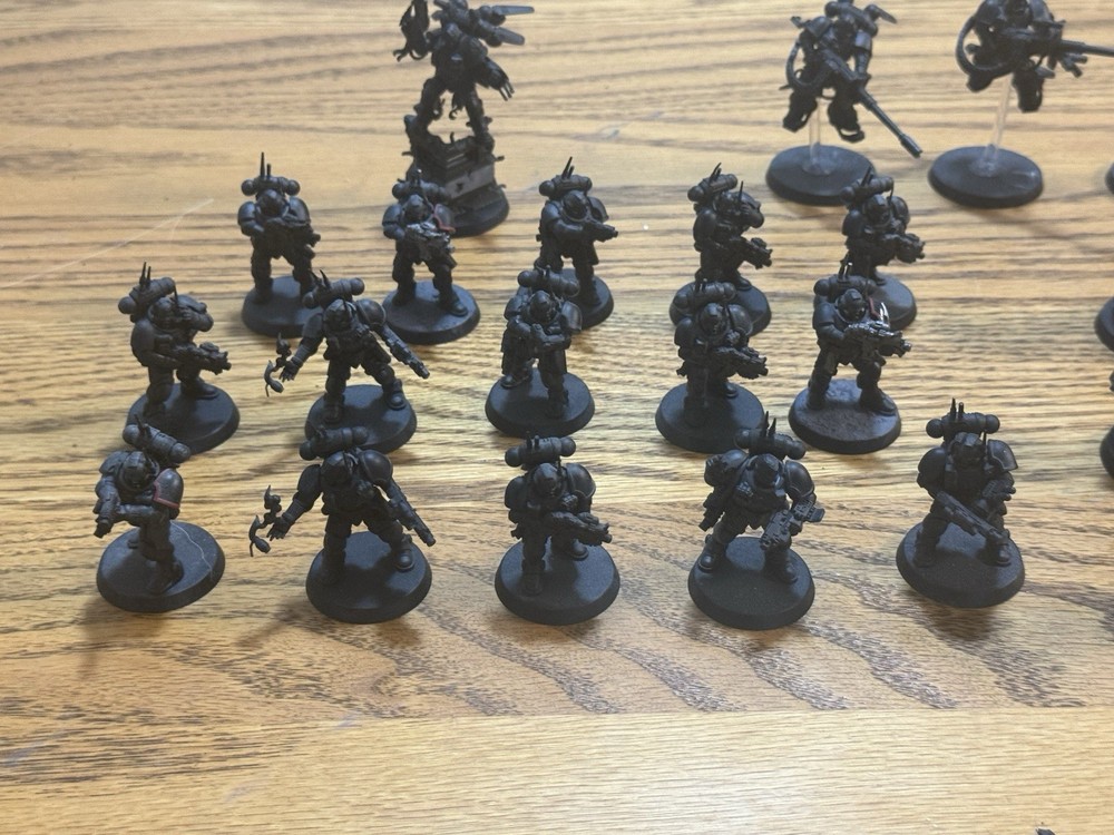 Games Workshop Warhammer 40K Space Marines Lot