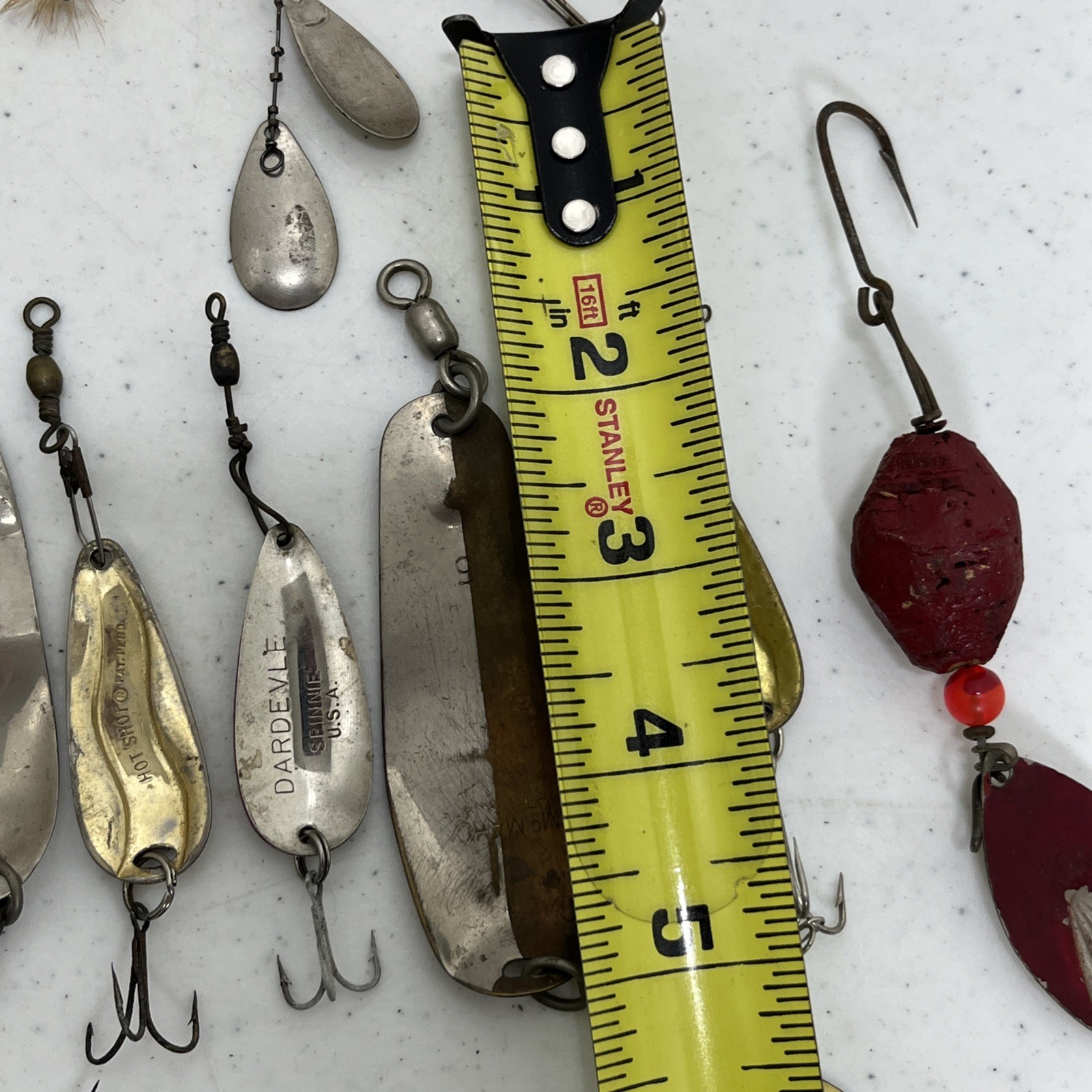 Lot of Vintage Fishing Tackle Spoons Spinners Swivels Hooks Lures Lot of 15