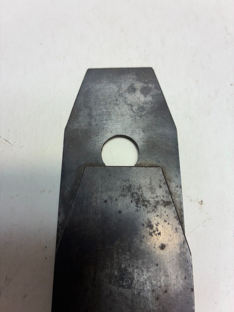 STANLEY #113 PLANE IRON AND CAP IRON