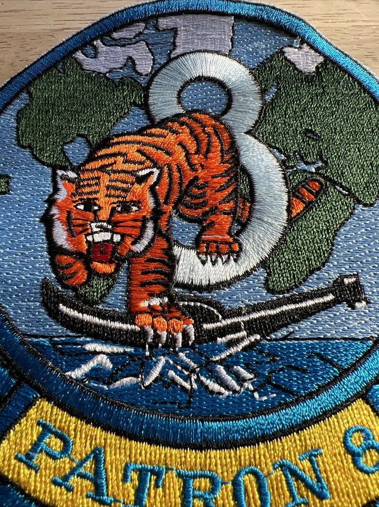 Patron 8 USN US Navy Submarine Attack Fighter 8th Pilot Squadron Patch