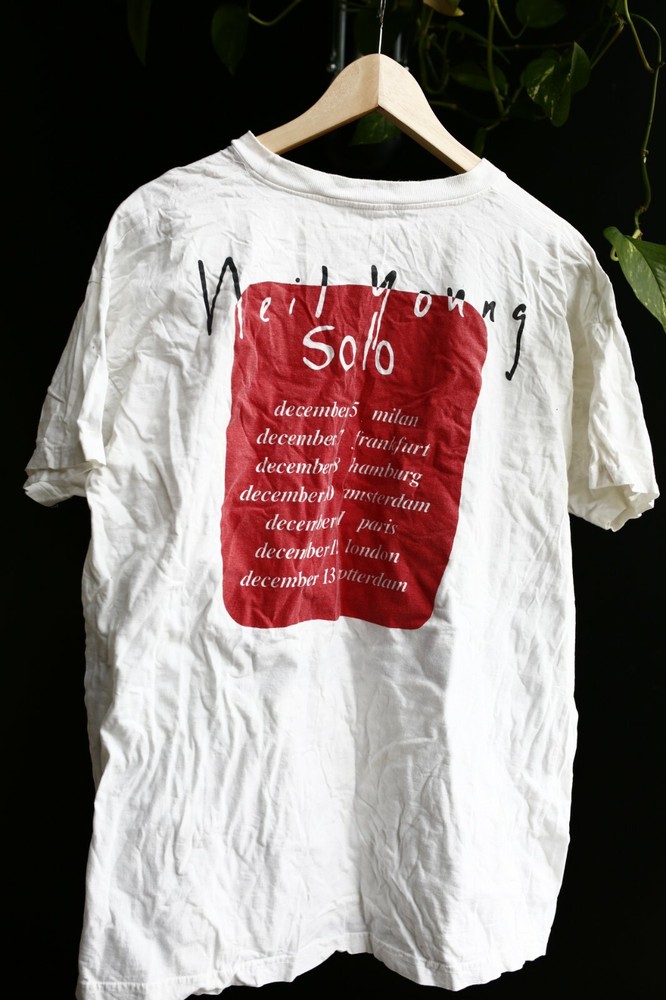 Neil Young original vintage 1989 European Solo Tour T-shirt XL EUC