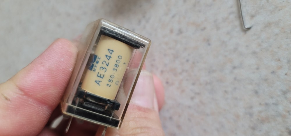 2 RELAYS FOR YAESU FT 901