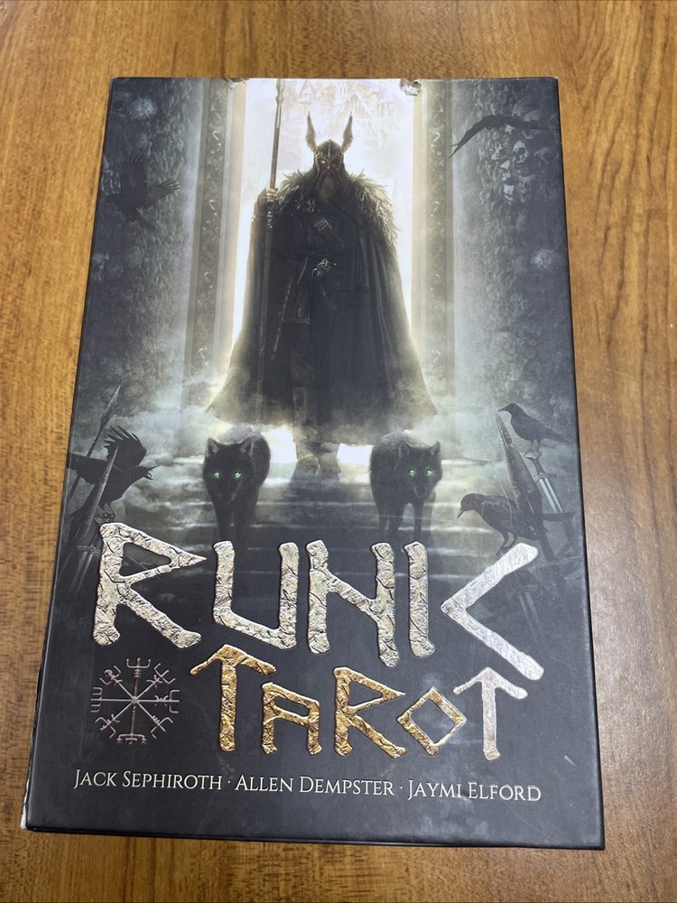 Runic Tarot Deck: 78 Tarot Cards & Guidebook
