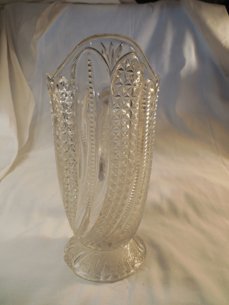 McKee EAPG doric feather pitcher 8 1/4"