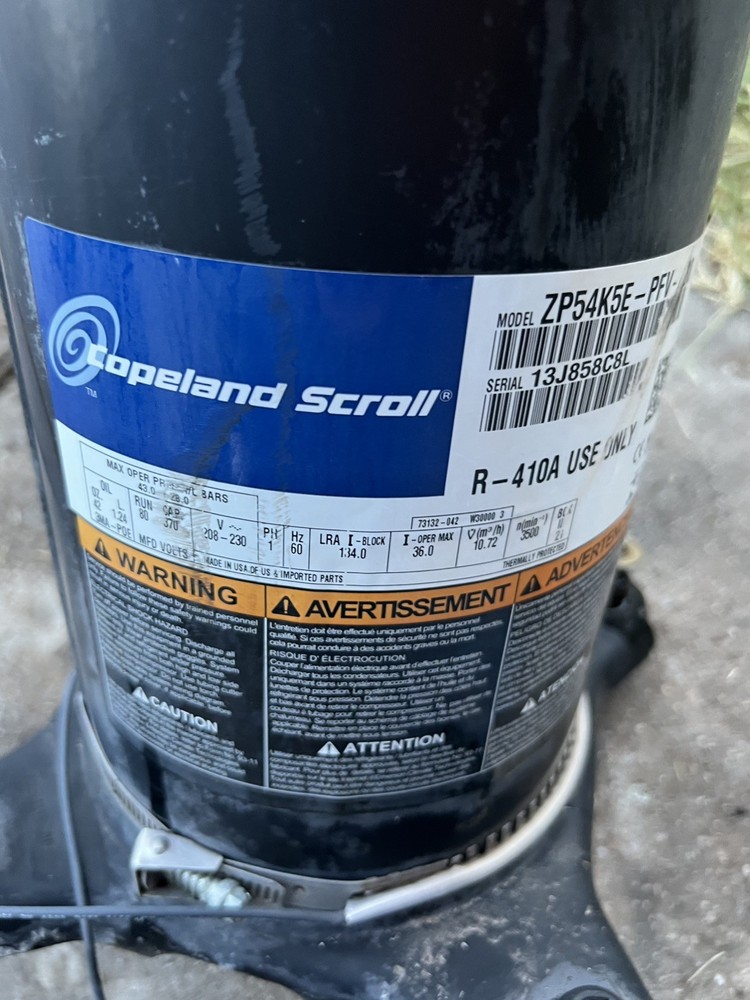 COPELAND SCROLL COMPRESSOR model ZP54K5E - PFV -830 year 2013- 220v single ph