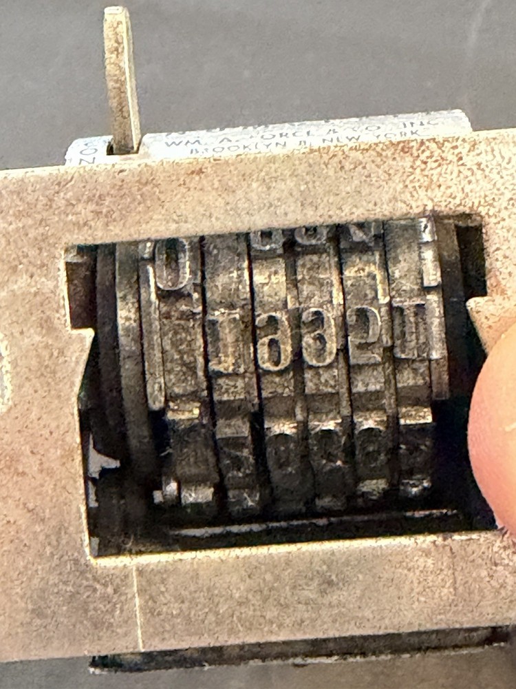 Vintage FORCE Model 150 Automatic Numbering Machine Works – Missing Knob