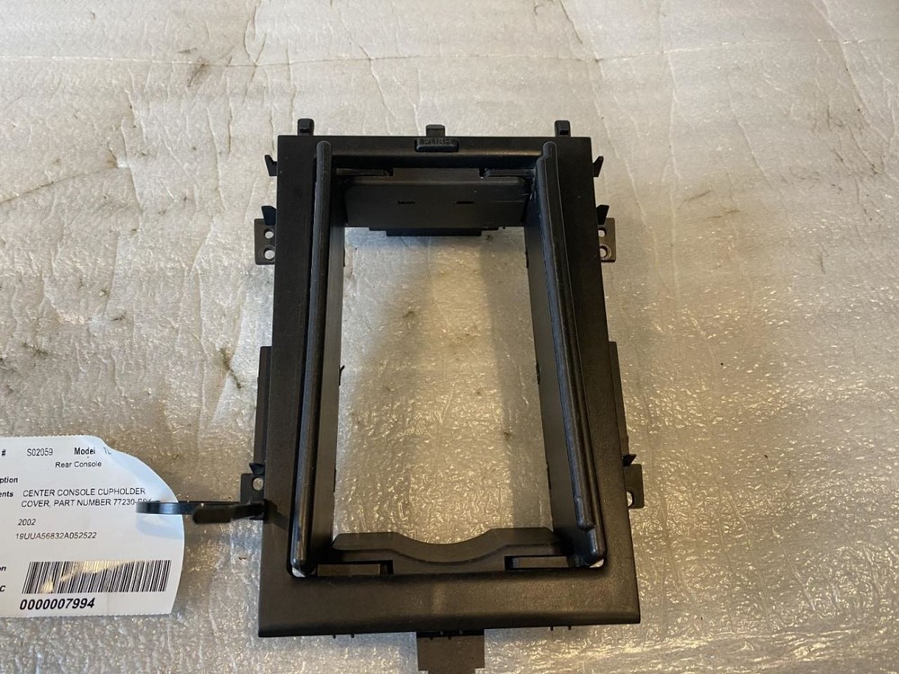 TL 2002 Console Rear 86253