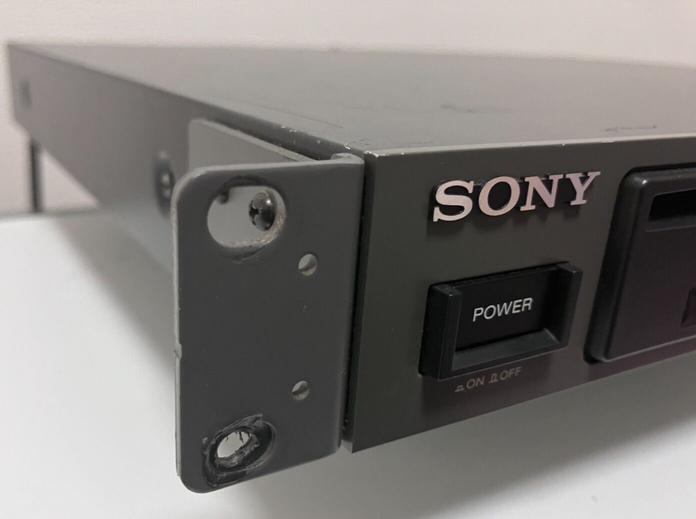 Sony CDP-D11 Compact Disc Player High Density Linear Converter Free Ship From JP