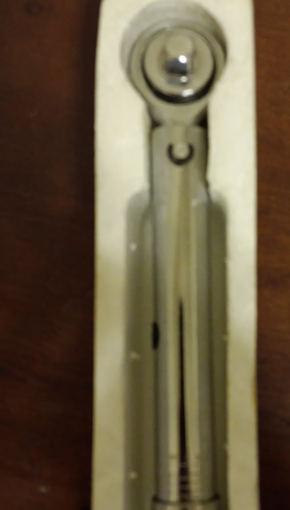 Micrometer Adjustable Ratcheting Torque Wrench Steel Silver