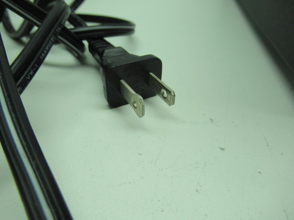 Kenwood Multiple Compact Disc Player DP-M5570 No Remote