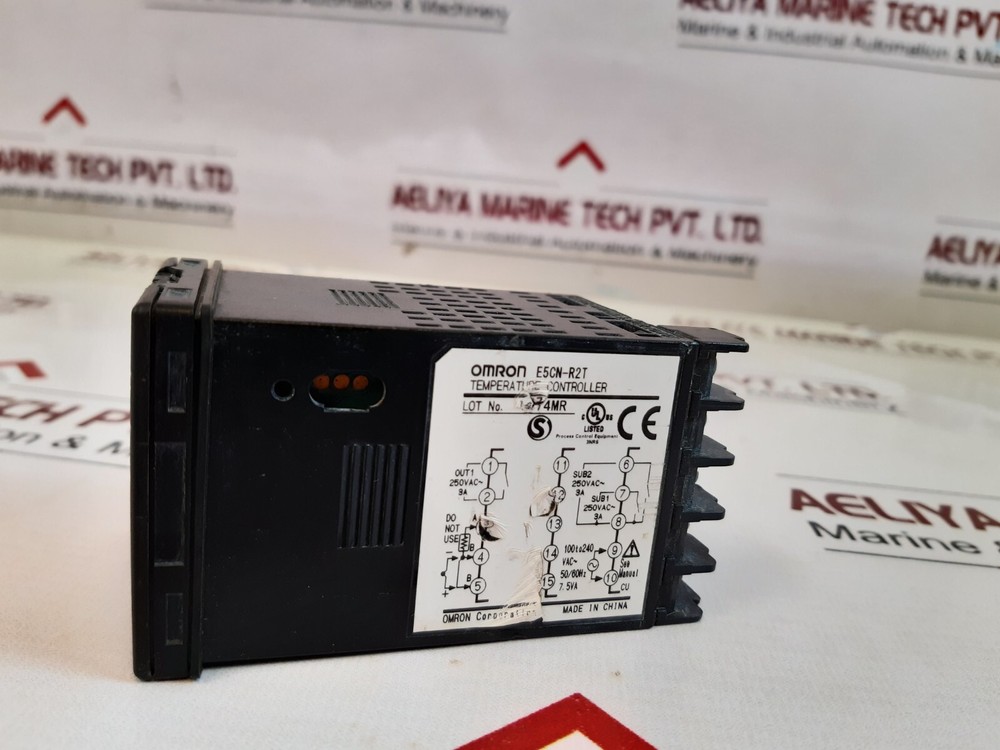 Omron e5cn-r2t temperature controller 100 to 240vac~ free shipping