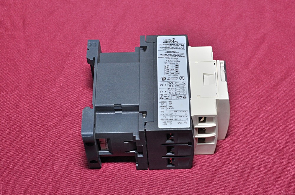 Telemecanique/square D/schneider Electric Lc1d12f7 Contactor