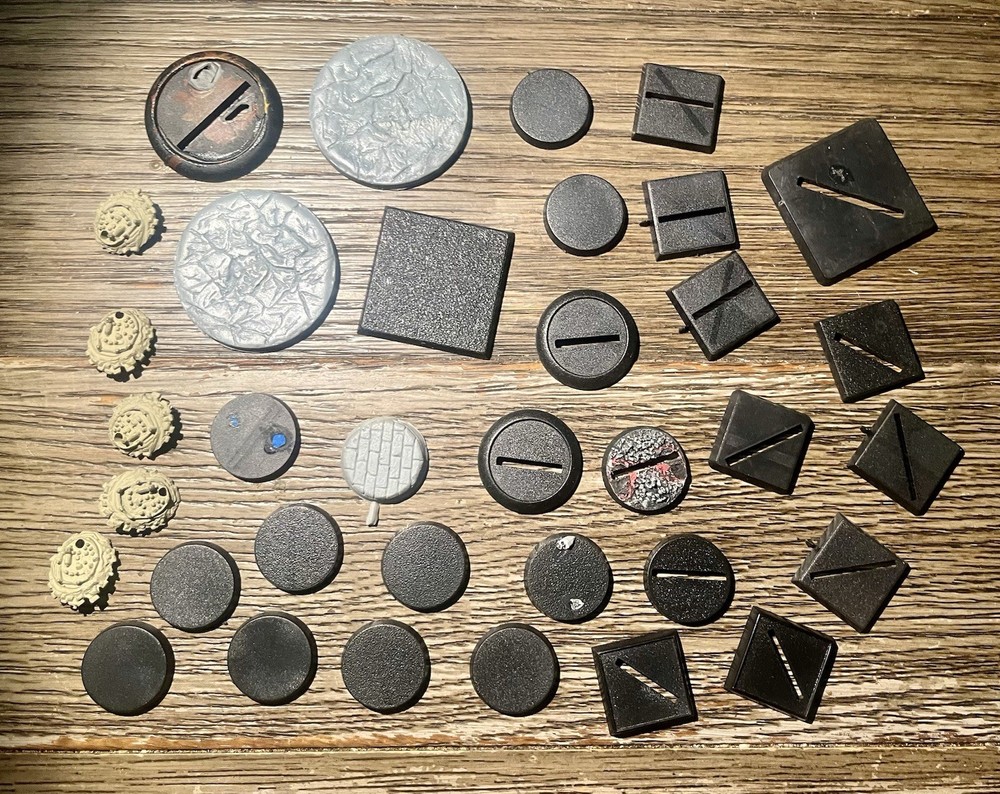 War Gaming Generic Fantasy Square Round Slotted Base Lot Bits Bases Mixed Bundle