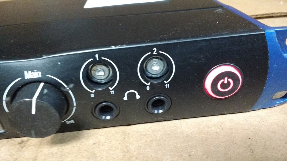 PreSonus Studio 1824c USB C Audio Interface with 2 broken knobs used see listing