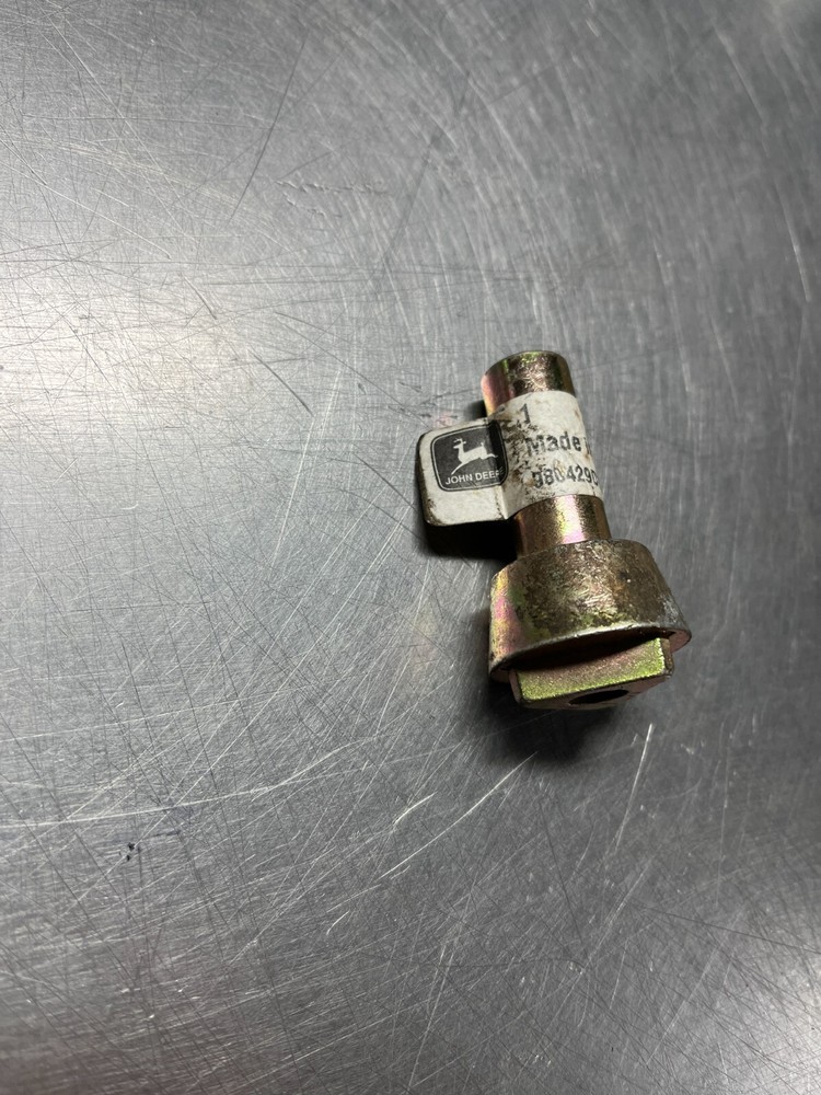 M111129 Genuine OEM John Deere BUSHING