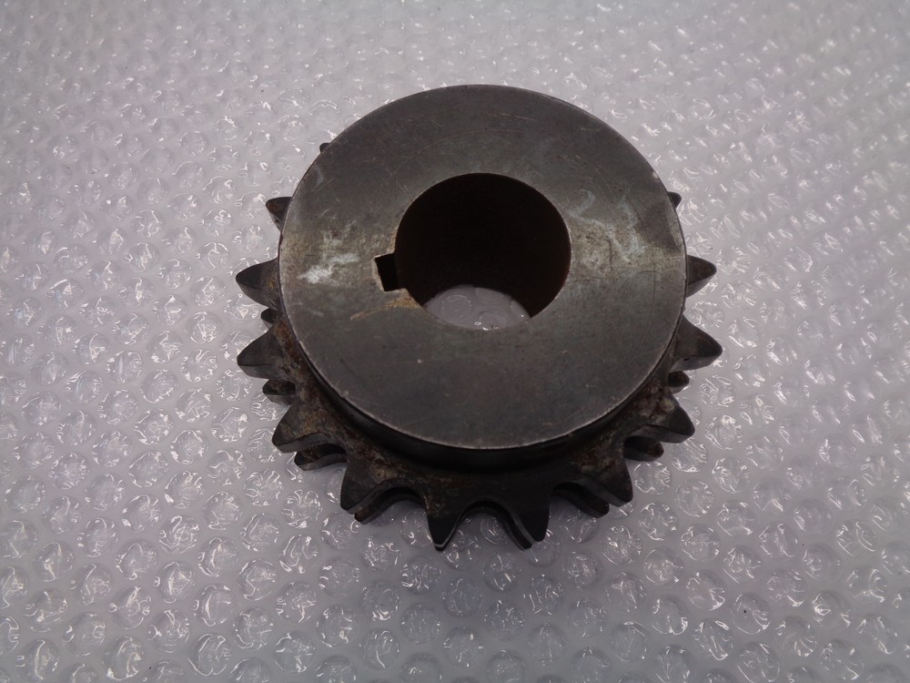 MARTIND60B17H DOUBLE SPROCKET UNMP