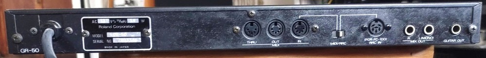 Roland GR-50 Guitar MIDI Controller/Synthesizer