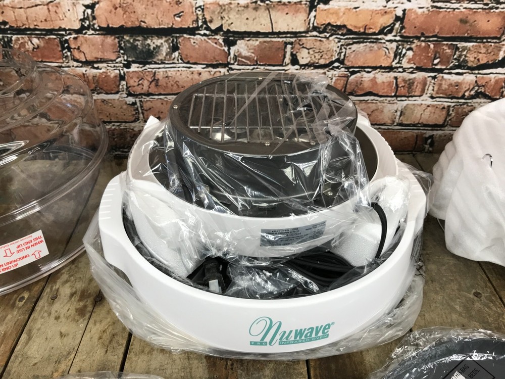 NuWave Pro Infrared Oven New Open Box Bundle w/ Extras