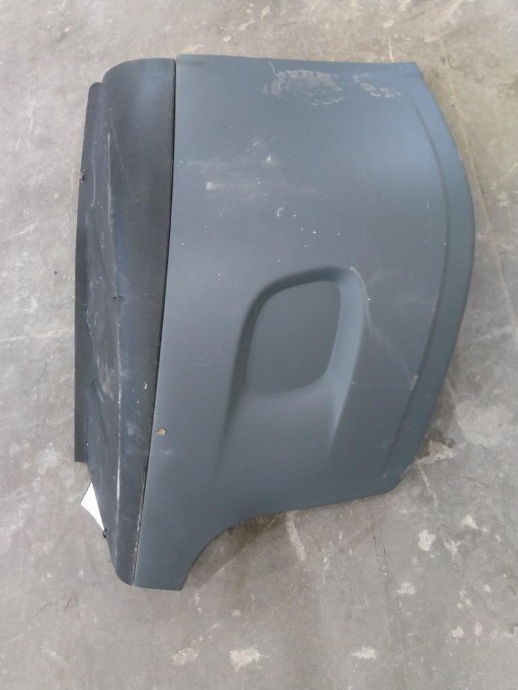 For 2017 FREIGHTLINER CASCADIA 113 BUMPER END Right ,  MN