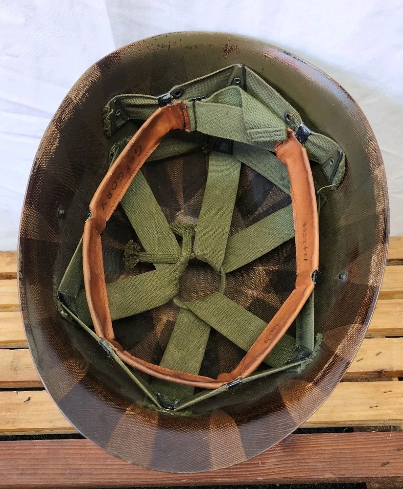 US ARMY WW2 M1 COMBAT HELMET LINER FIRESTONE/ COMBAT ISSUE