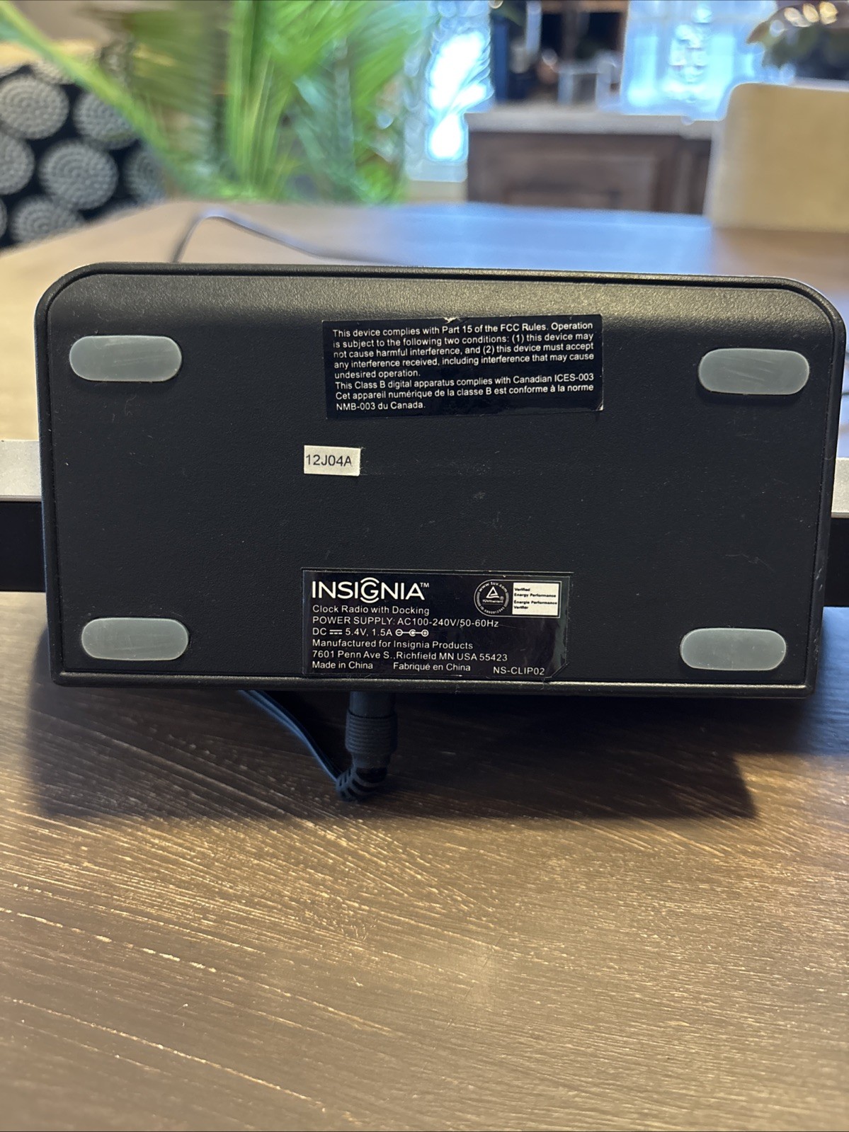 Insignia NS-CL01 AM/FM Digital Clock Radio-Rare Vintage-