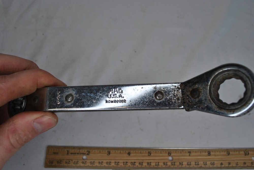 MAC Tools ROW20222 Point Offset Box End Ratcheting Wrench