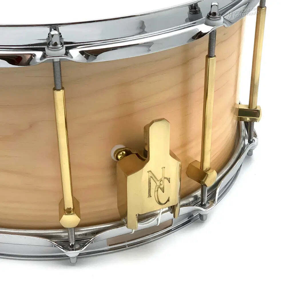 Noble & Cooley Solid Shell Classic Limited Edition Pine Snare Drum 14x7