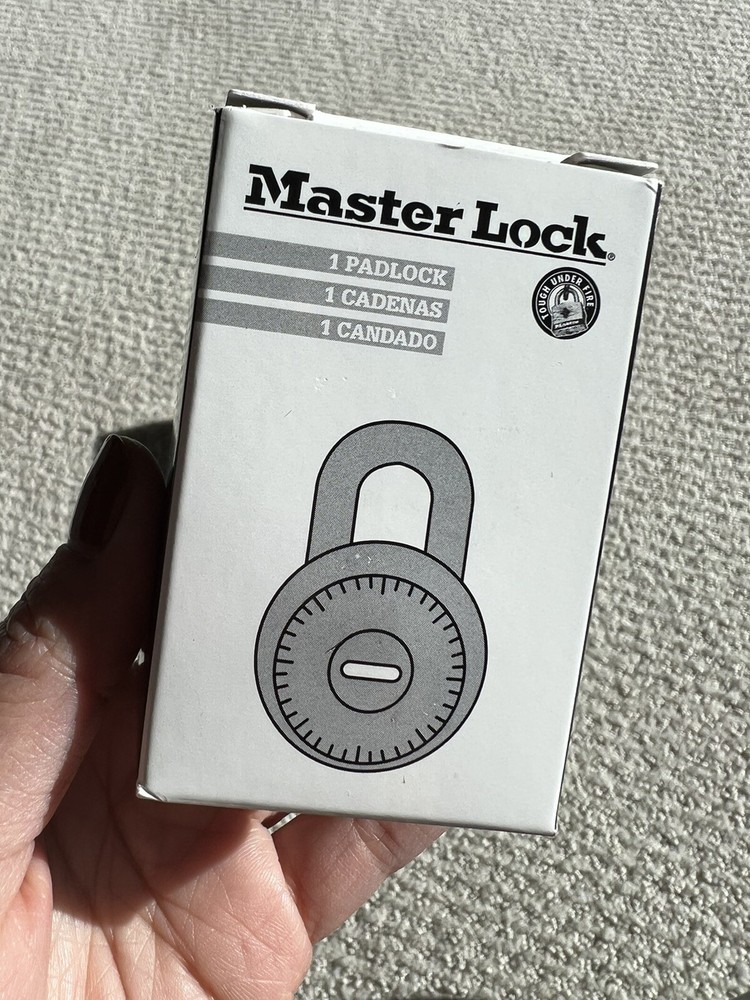 Master Lock 🔐Combination Padlocks NIB
