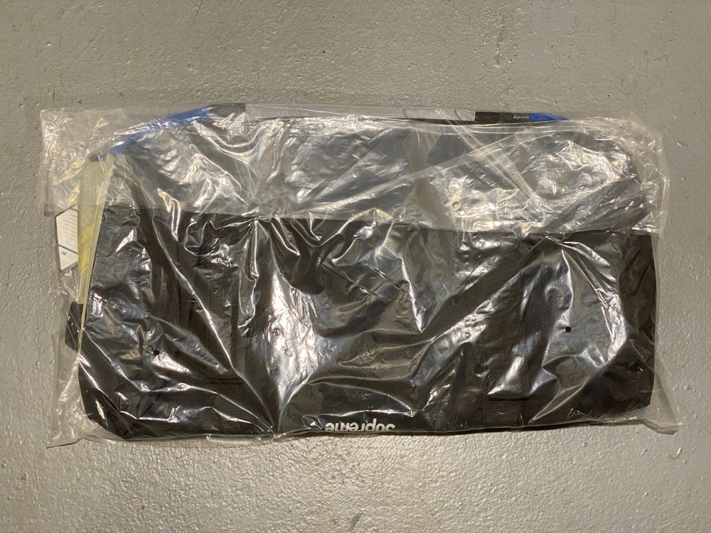 NEW Supreme 3D Logo Blue Duffle Bag FW23