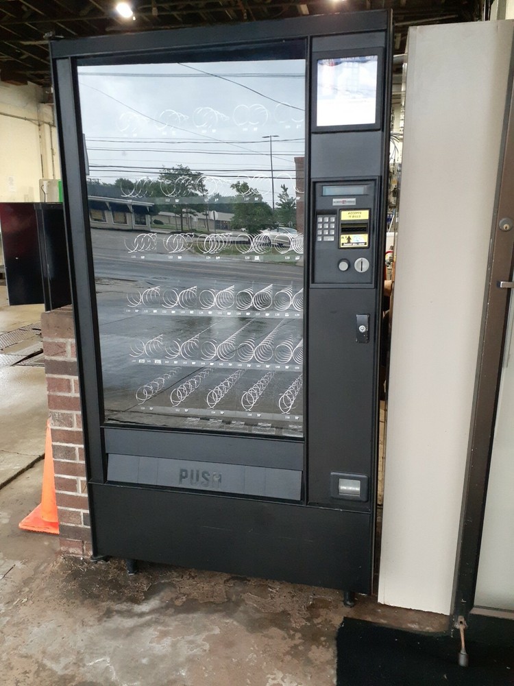 Automatic Products 933 model 933d Snack Vending Machine