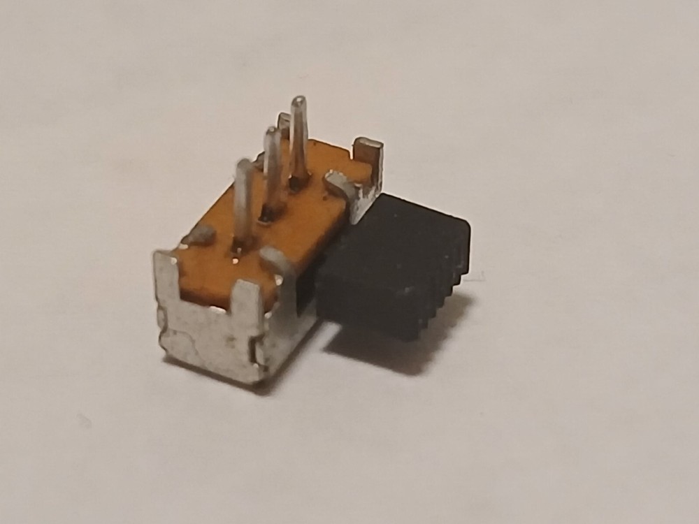 25 Pieces SPDT PC Mount Right Angle Tiny Slide Switch New Open Box Unused