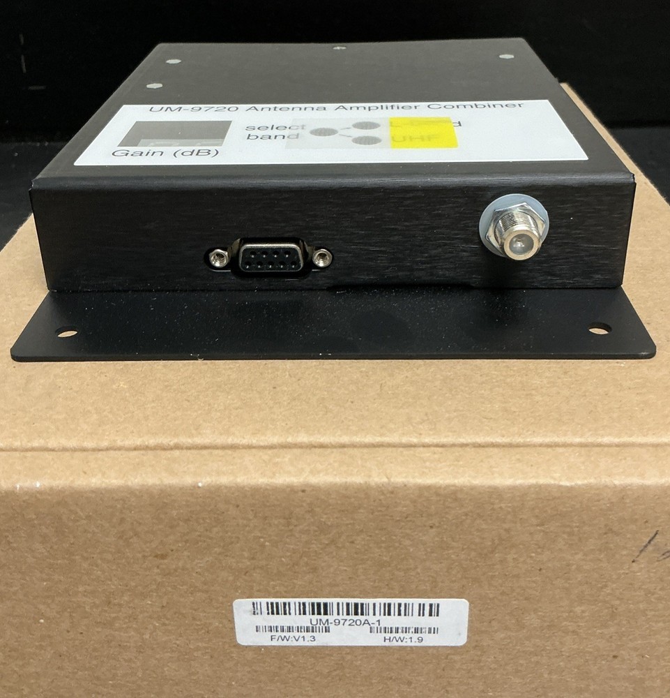 Antenna Amplifier Combiner UM-9720A-1