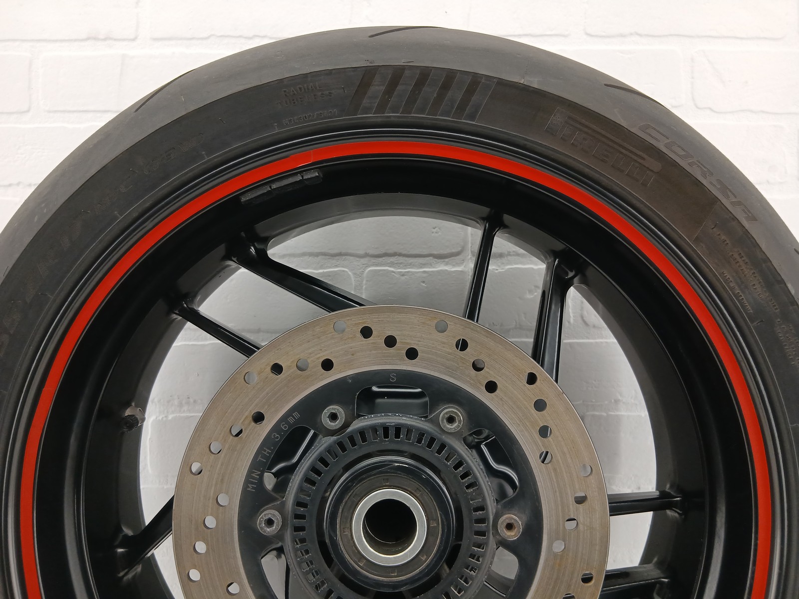 Ducati 899 959 Oem Rear Wheel STRAIGHT Rim Cush Drive Tire Pirelli 50221612ab